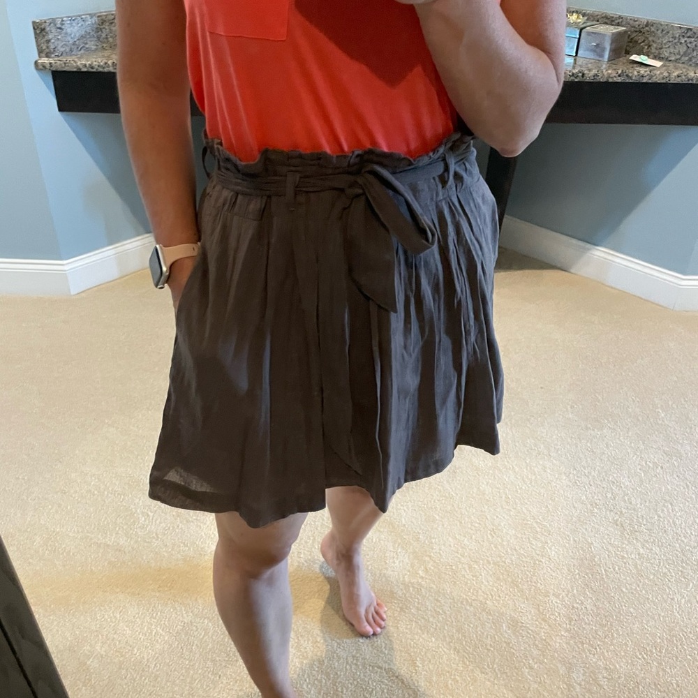 Old Navy skirt with belted waist size 2